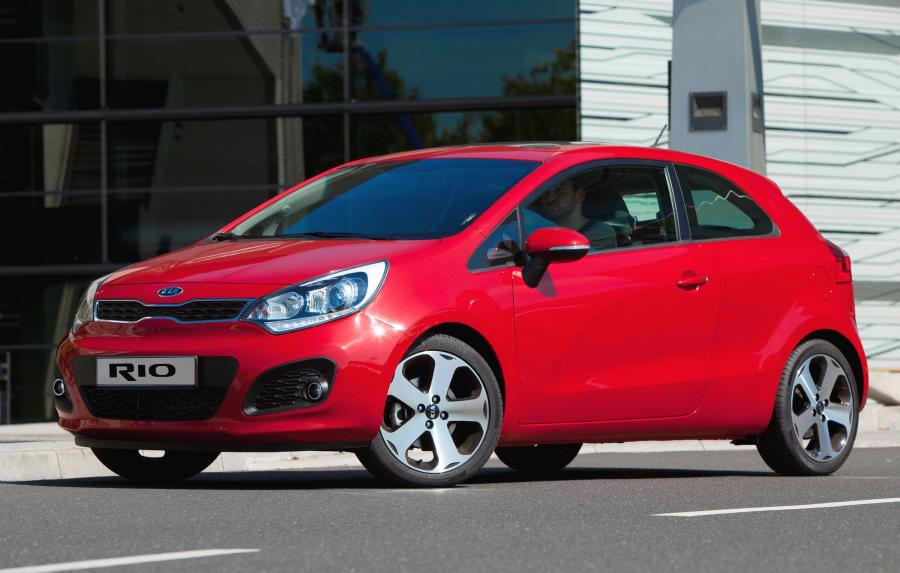  Kia Rio 3-Door 2012 года  (фото 1 из 7)